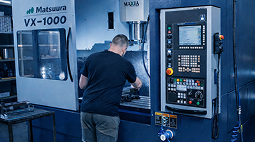 Un parc complet de machines pour la mécanique dans le Jura